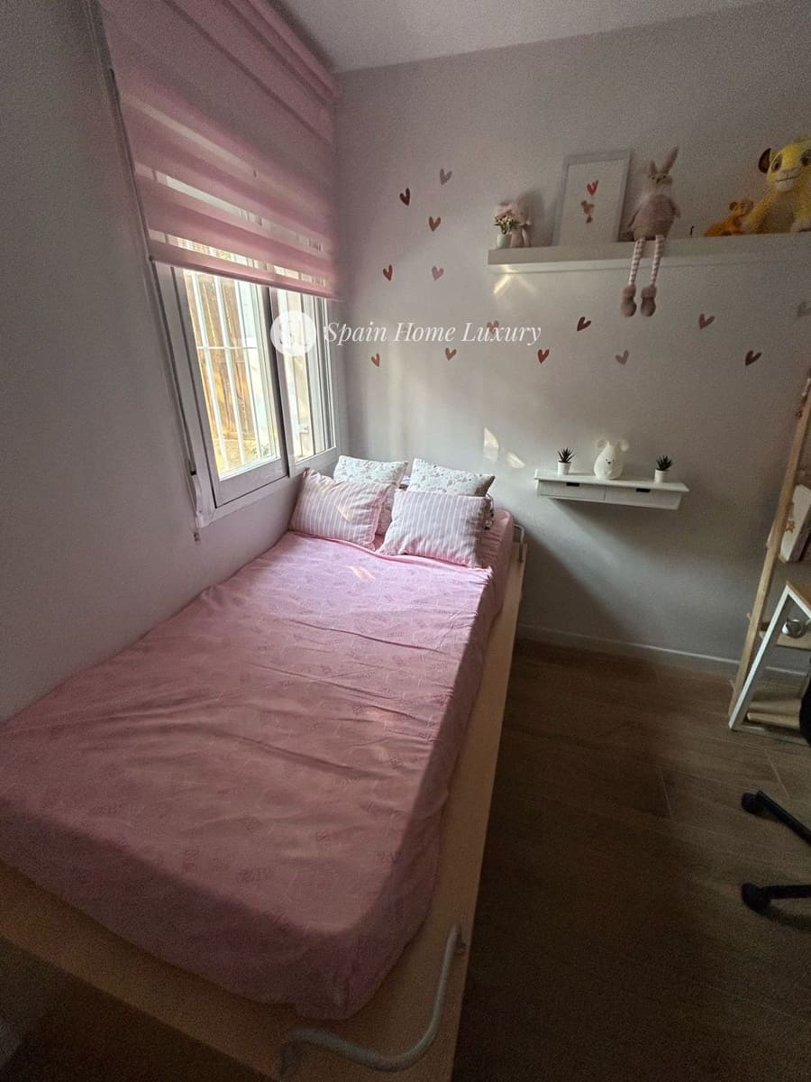 2 slaapkamer Flat te koop in Alfaz del Pi / L'Alfas del Pi met zwembad - € 289.000 (Ref: 9251591)