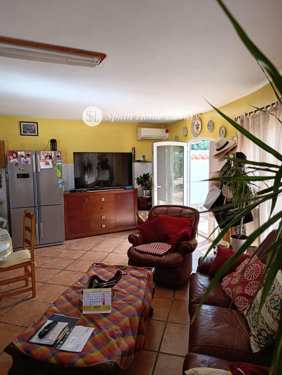 4 sypialnia Willa na sprzedaż w Denia z basenem garażem - 580 000 € (Ref: 9296343)