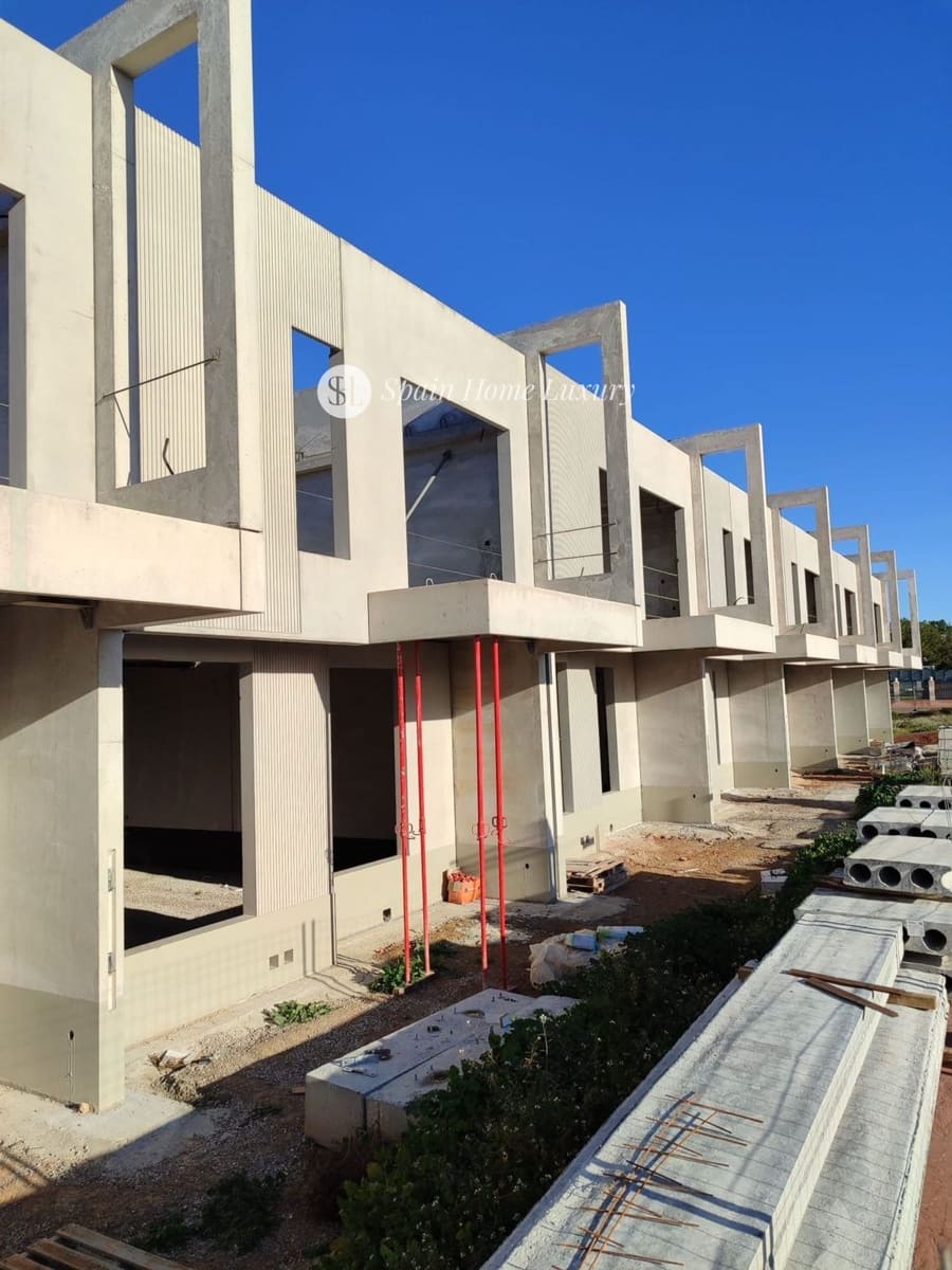 Casa de 4 habitaciones en Rafelbunyol en venta con garaje - 400.000 € (Ref: 9305239)