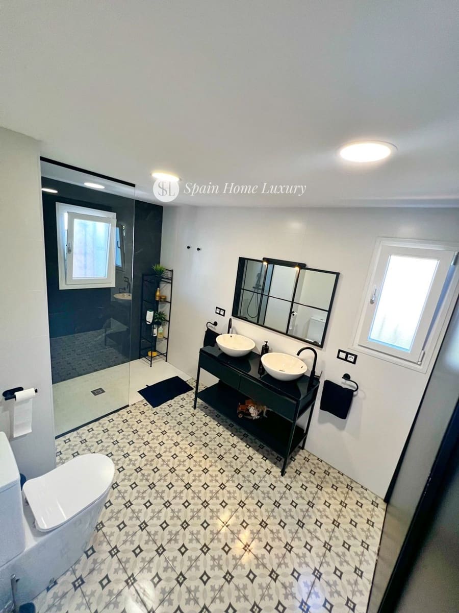 3 soveværelse Villa til salg i Real de Gandia med swimmingpool garage - € 280.000 (Ref: 9306834)