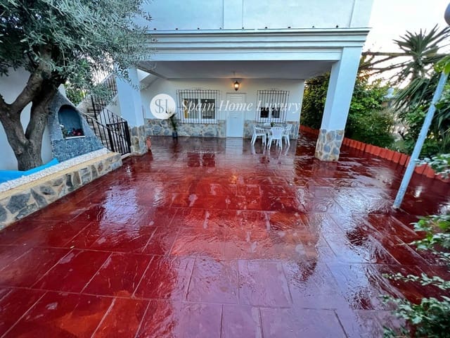 3 bedroom Villa for sale in Real de Gandía with pool garage - € 280,000 (Ref: 9306834)