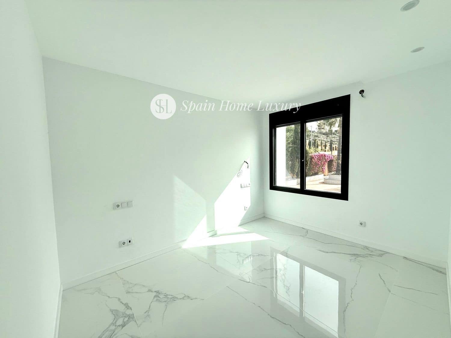 5 camera da letto Villa in vendita in El Campello con garage - 2.700.000 € (Rif: 9312045)