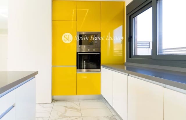 3 bedroom Villa for sale in Finestrat with pool garage - € 685,000 (Ref: 9317850)