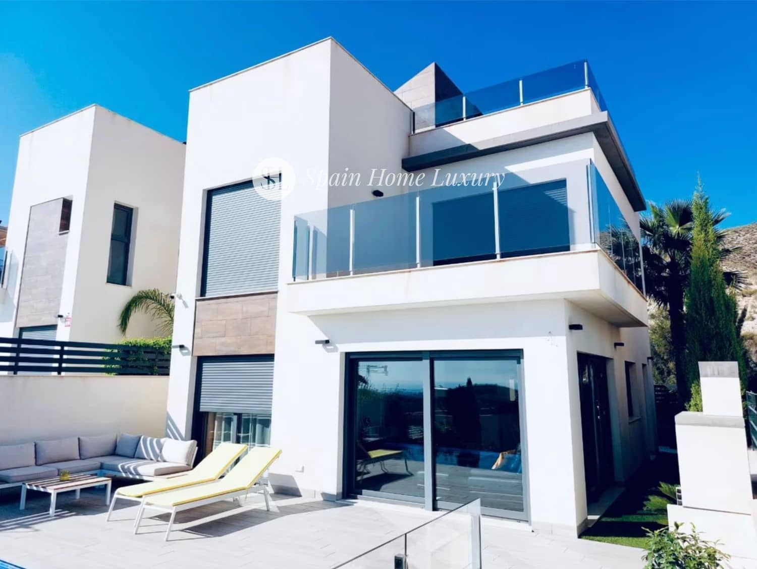 3 bedroom Villa for sale in Finestrat with pool garage - € 685,000 (Ref: 9317850)