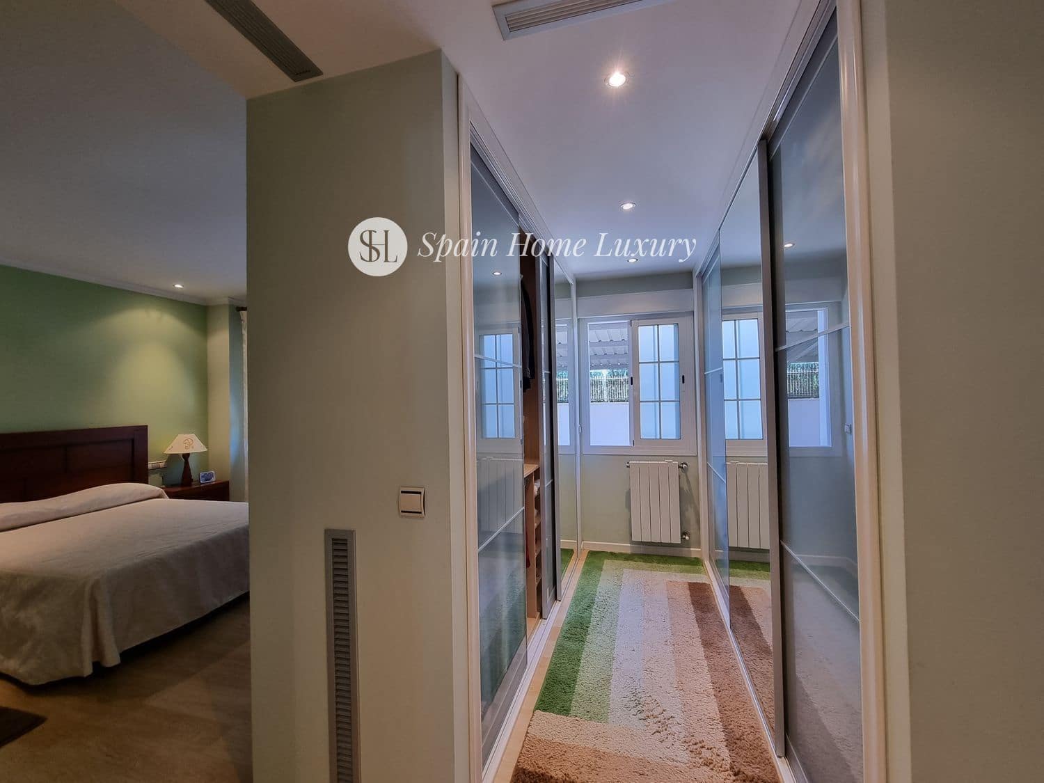 Chalet de 5 habitaciones en Daimús en venta con piscina - 564.900 € (Ref: 9325168)