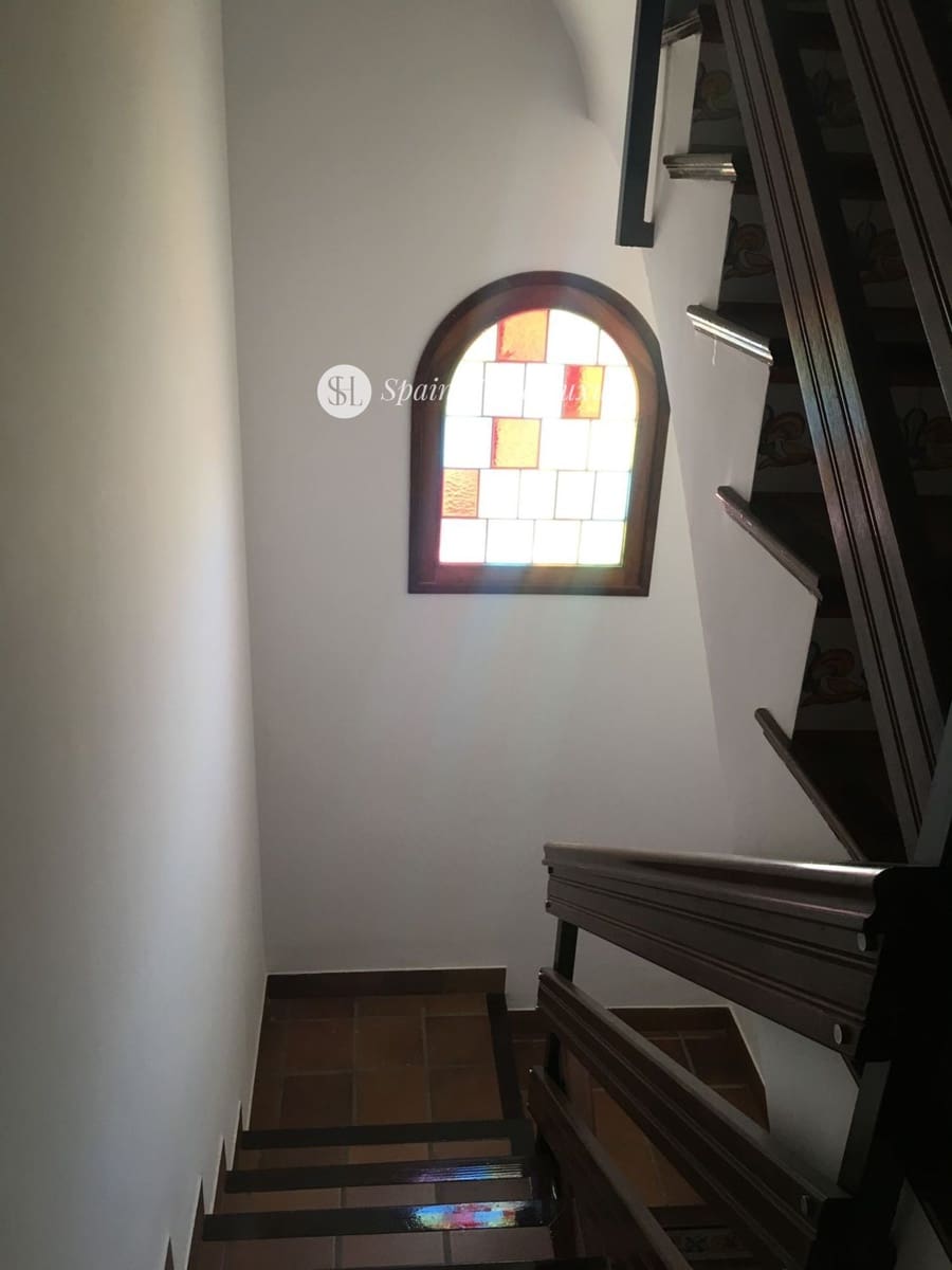 5 soverom Villa til salgs i La Font d'En Carros - € 460 000 (Ref: 9325759)