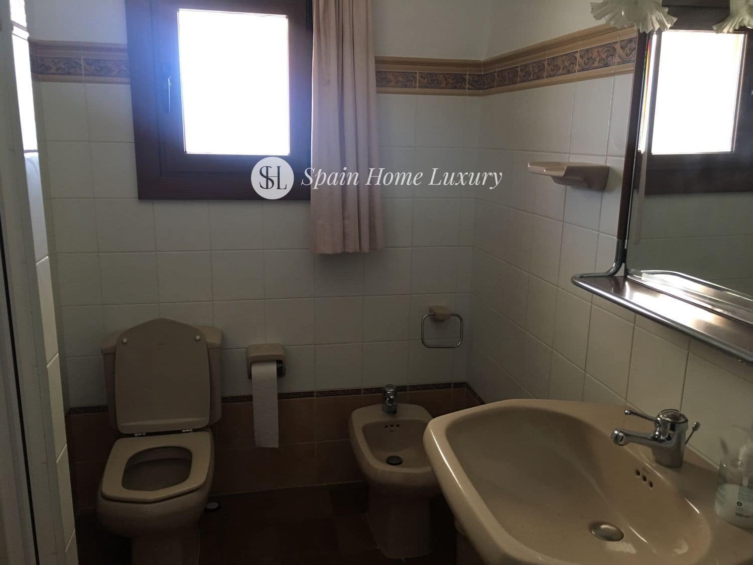 5 soverom Villa til salgs i La Font d'En Carros - € 460 000 (Ref: 9325759)