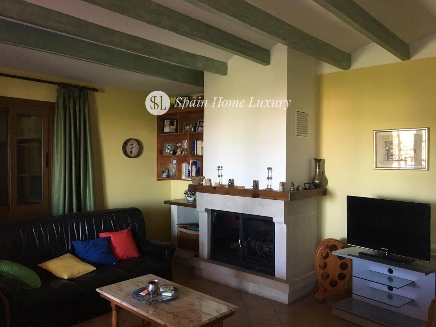 5 soverom Villa til salgs i La Font d'En Carros - € 460 000 (Ref: 9325759)