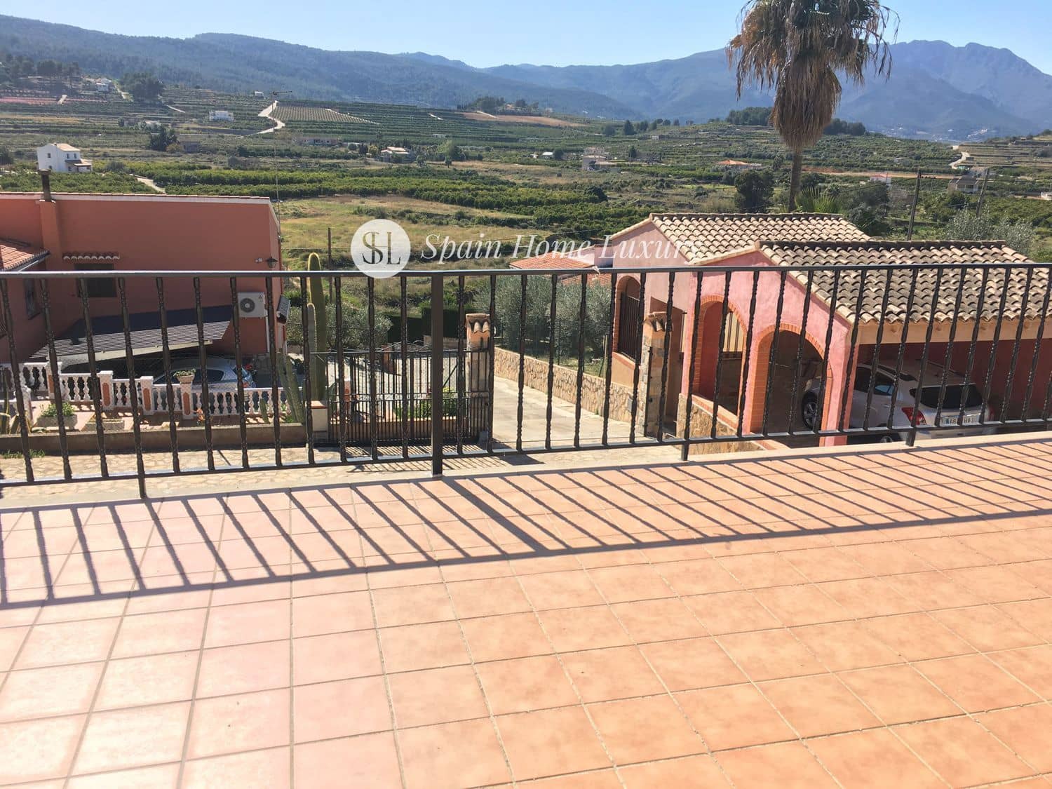 5 soverom Villa til salgs i La Font d'En Carros - € 460 000 (Ref: 9325759)