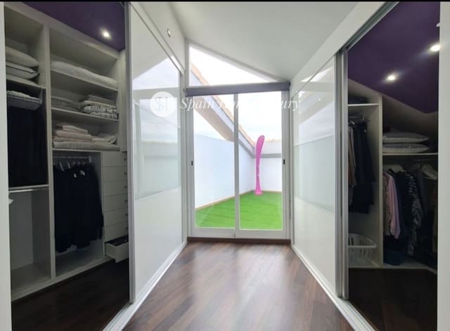 3 chambre Appartement à vendre à Gandia avec garage - 570 000 € (Ref: 9325936)