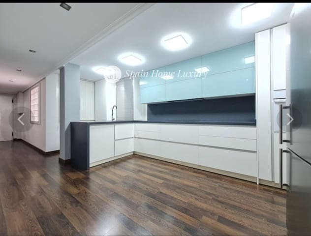 3 chambre Appartement à vendre à Gandia avec garage - 570 000 € (Ref: 9325936)