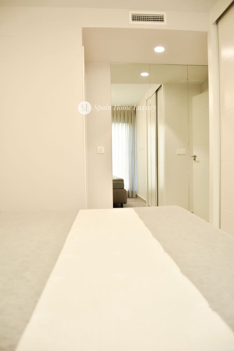 2 bedroom Flat for sale in Javea / Xabia with pool garage - € 479,999 (Ref: 9331039)