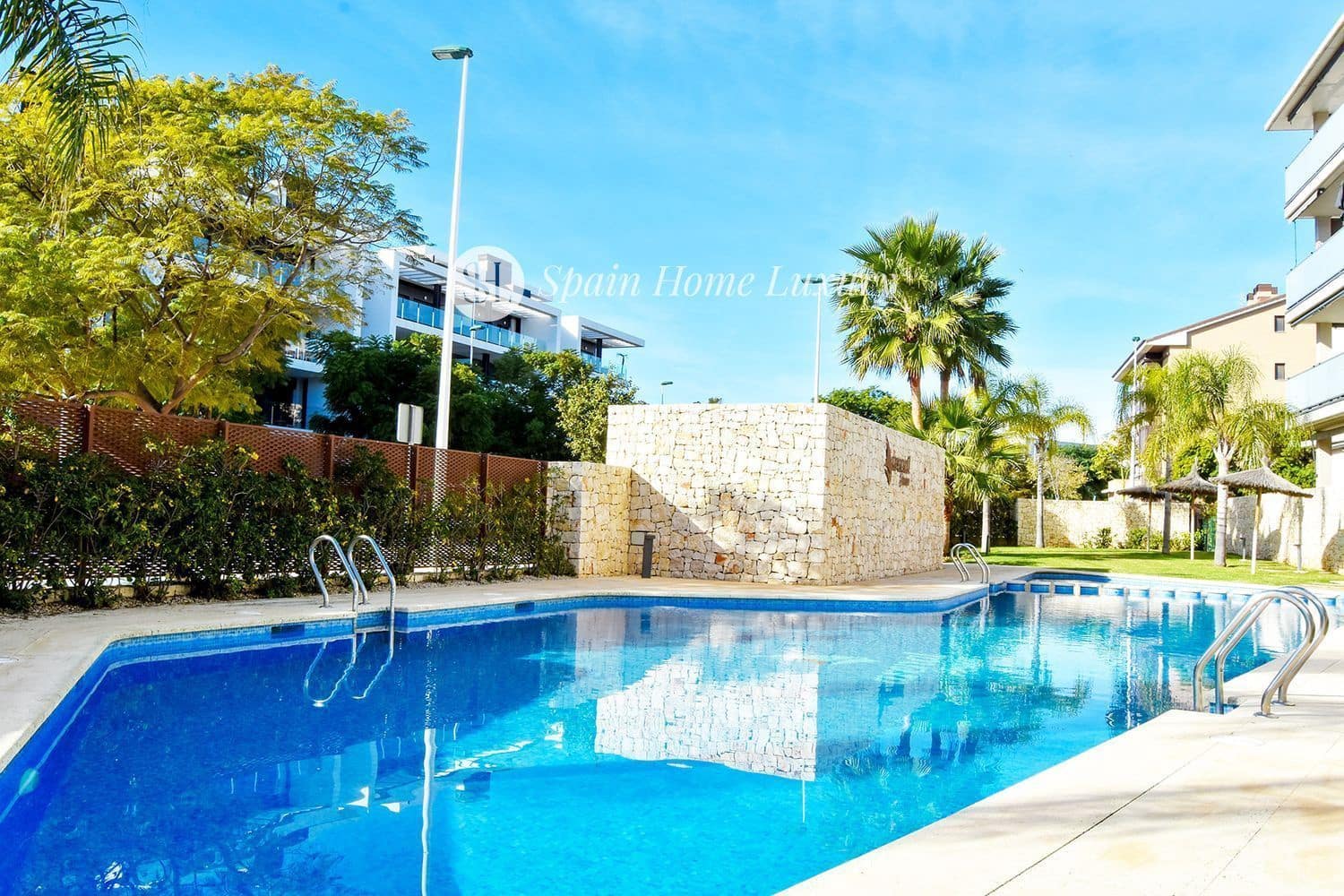 2 bedroom Flat for sale in Javea / Xabia with pool garage - € 479,999 (Ref: 9331039)