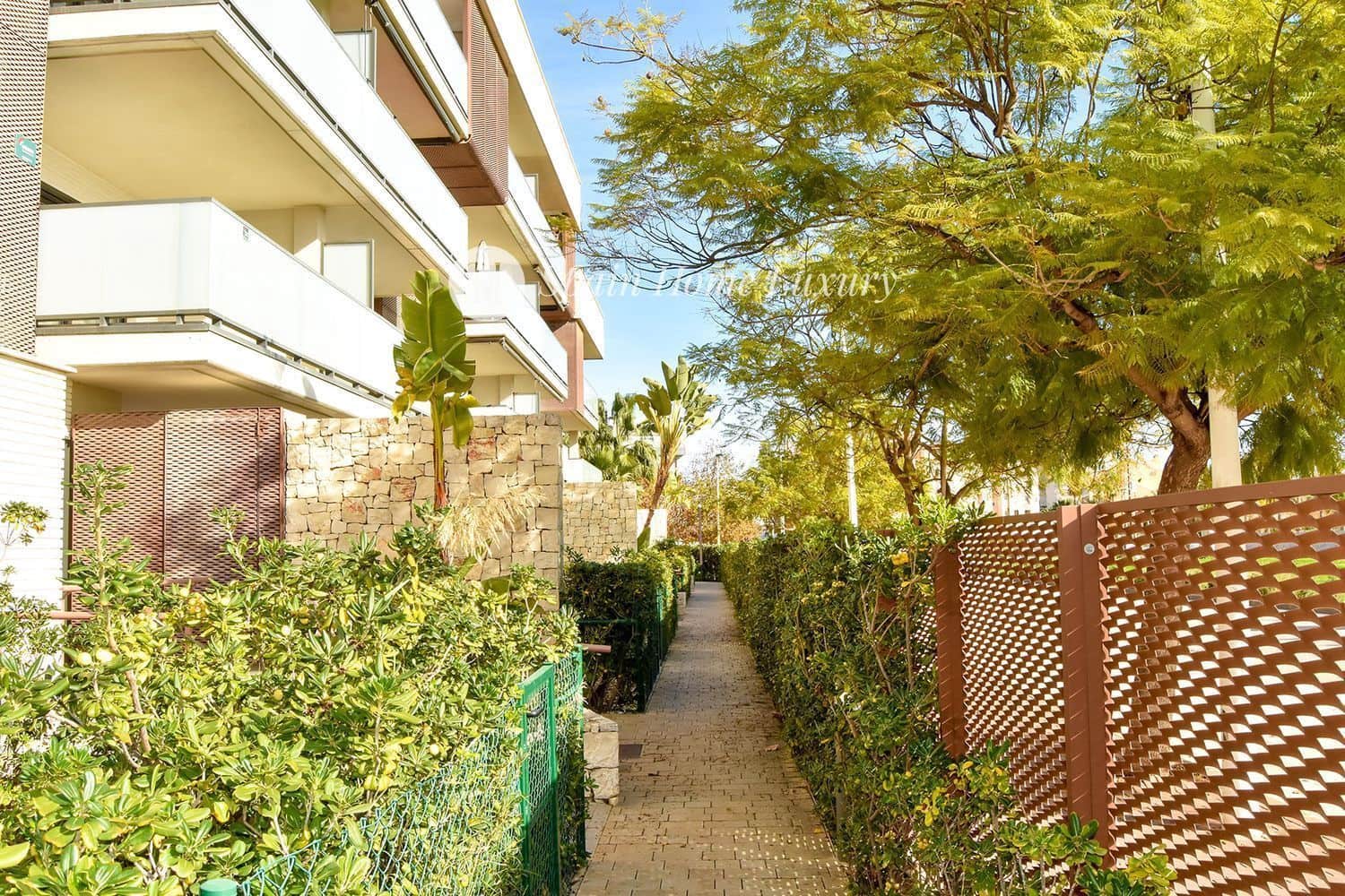 2 bedroom Flat for sale in Javea / Xabia with pool garage - € 479,999 (Ref: 9331039)