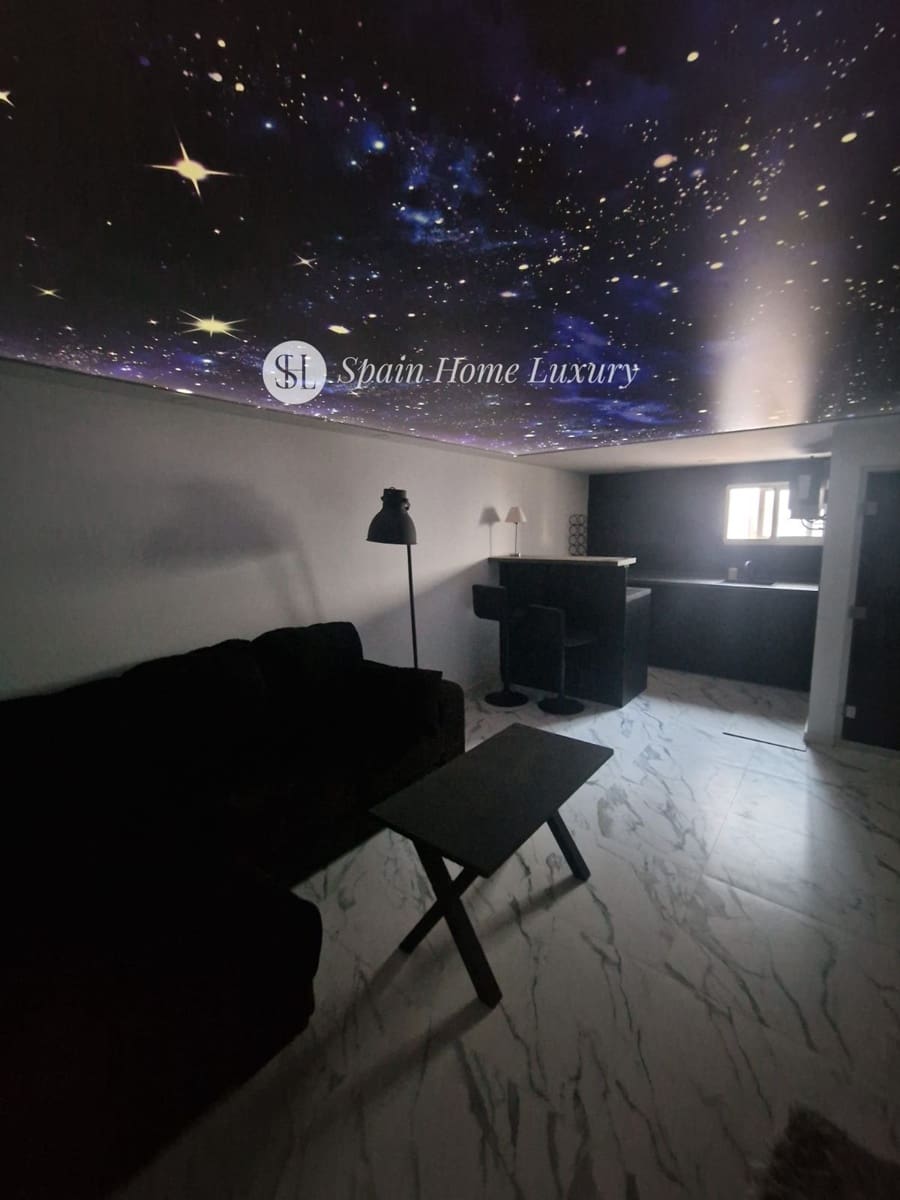 5 bedroom Villa for sale in Calpe / Calp with pool - € 749,000 (Ref: 9341780)