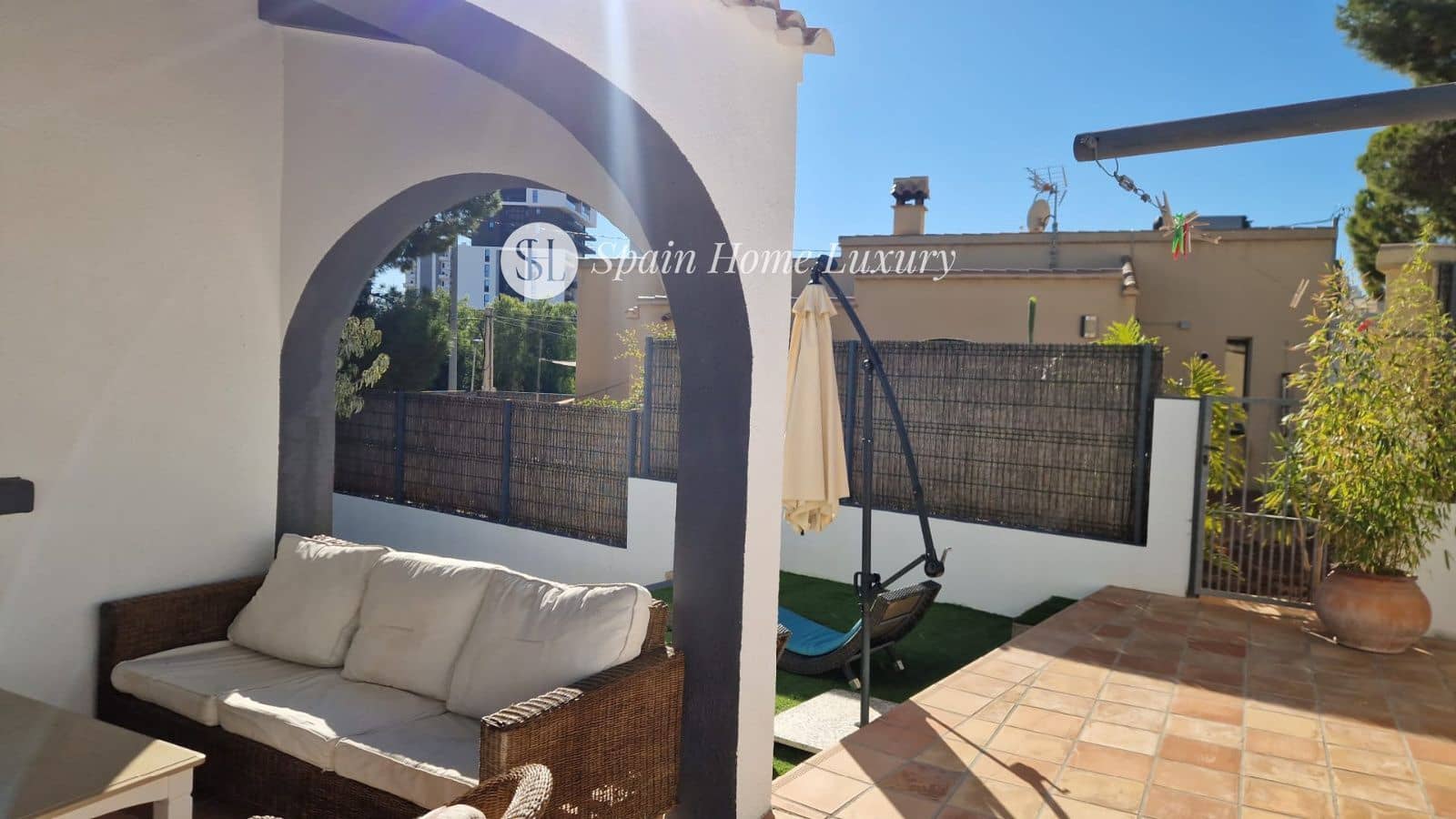5 bedroom Villa for sale in Calpe / Calp with pool - € 749,000 (Ref: 9341780)