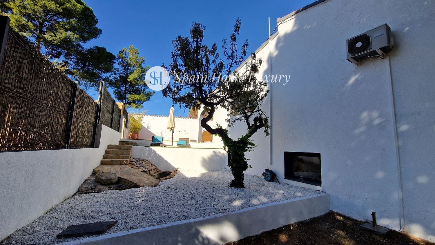 5 bedroom Villa for sale in Calpe / Calp with pool - € 749,000 (Ref: 9341780)