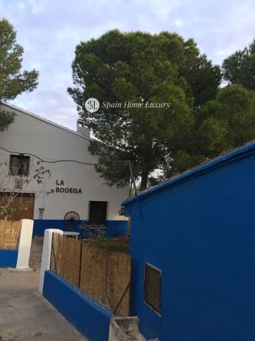 9 Zimmer Villa zu verkaufen in Chulilla mit Garage - 260.000 € (Ref: 9345712)