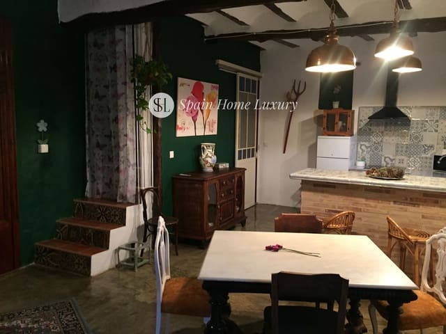 9 Zimmer Villa zu verkaufen in Chulilla mit Garage - 260.000 € (Ref: 9345712)