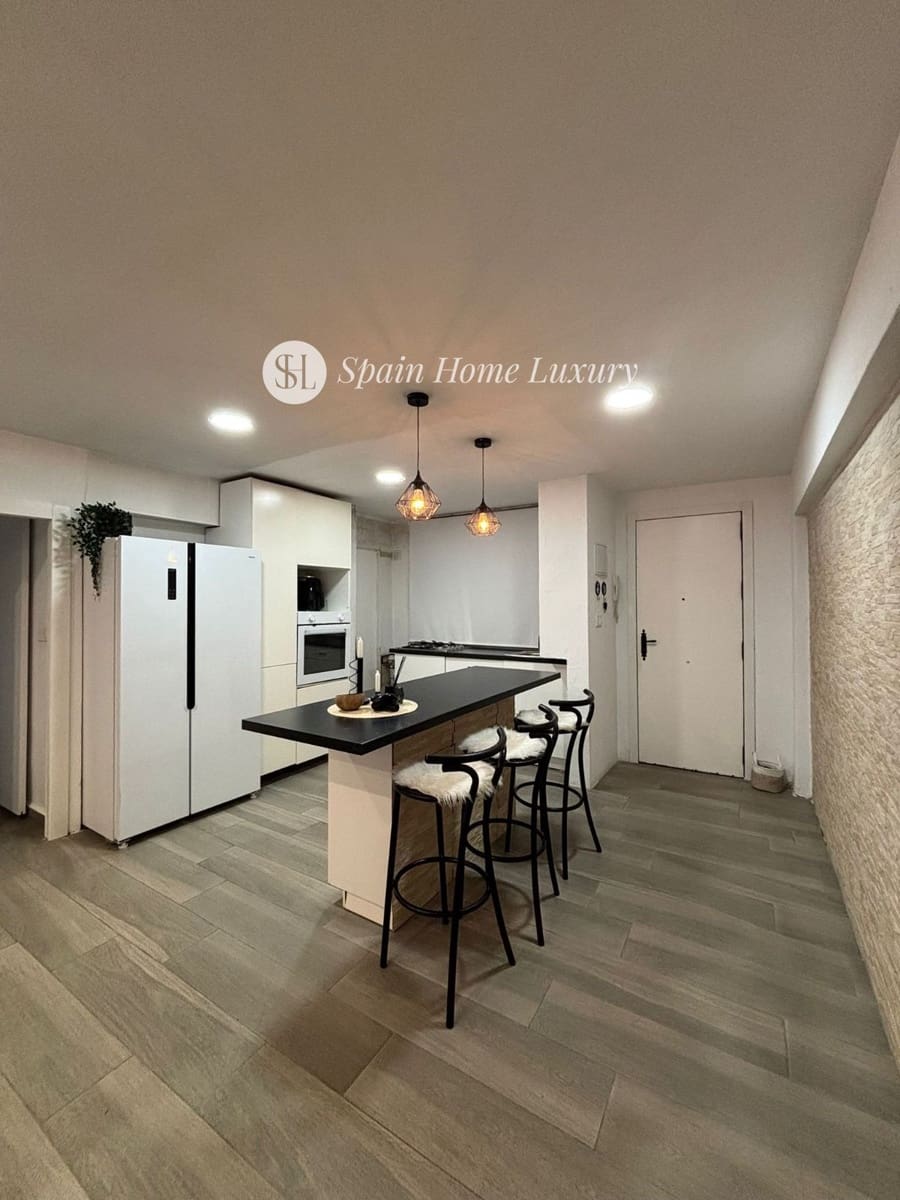 3 sypialnia Mieszkanie na sprzedaż w Benidorm - 225 000 € (Ref: 9362634)