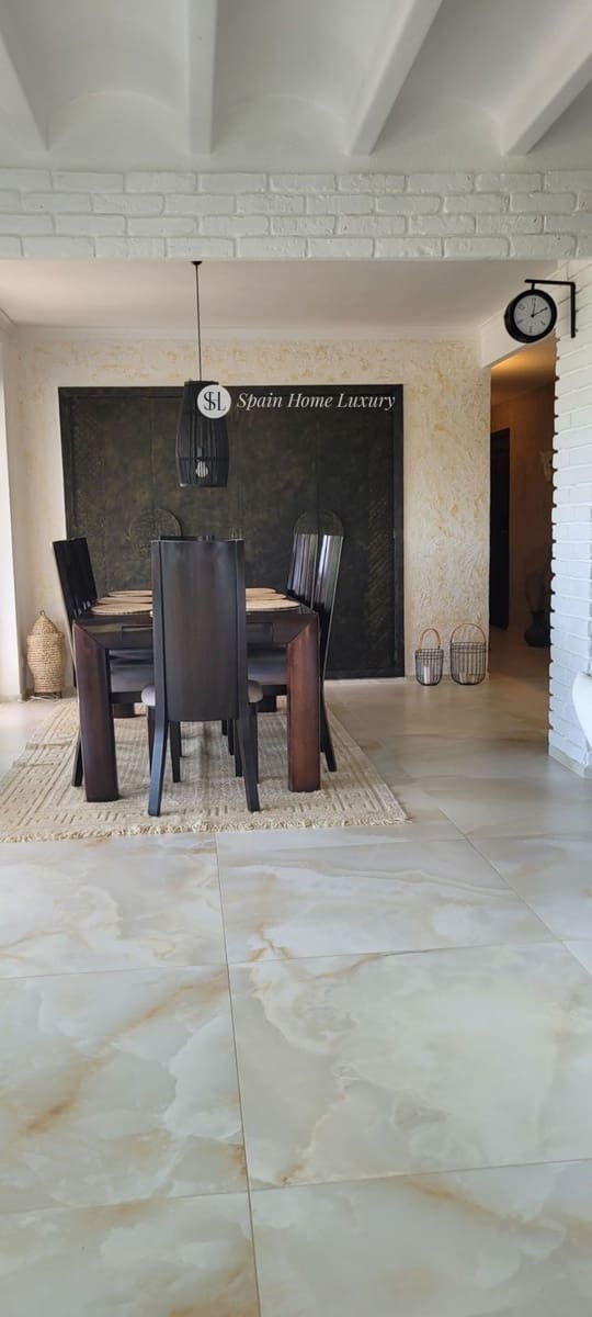 7 bedroom Villa for sale in Gandia with pool garage - € 727,500 (Ref: 9386990)