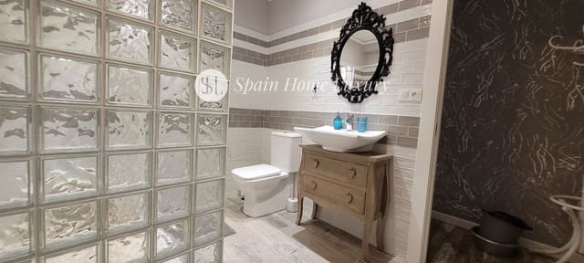 7 soverom Villa til salgs i Gandia med svømmebasseng garasje - € 727 500 (Ref: 9386990)