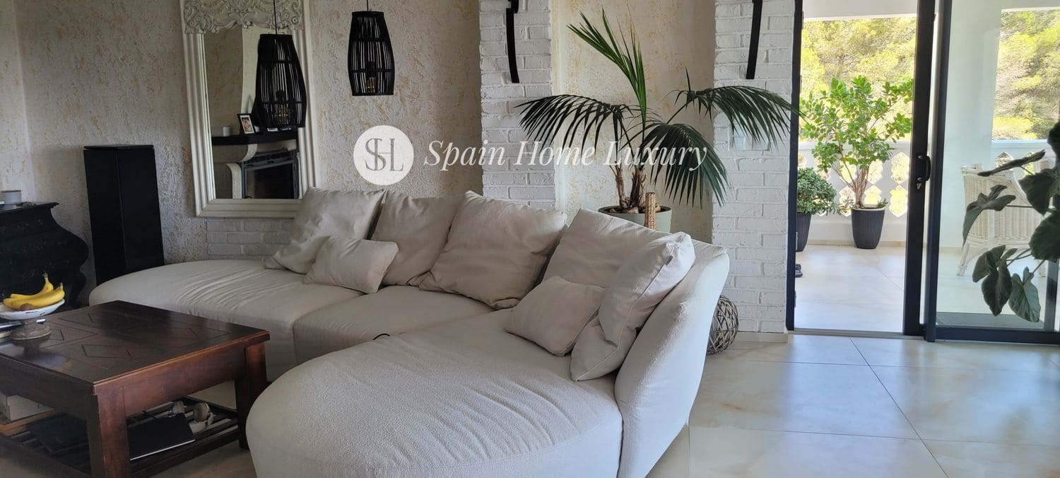 7 bedroom Villa for sale in Gandia with pool garage - € 727,500 (Ref: 9386990)