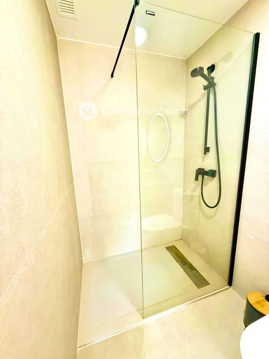 3 slaapkamer Flat te koop in Oliva met zwembad garage - € 335.000 (Ref: 9388514)