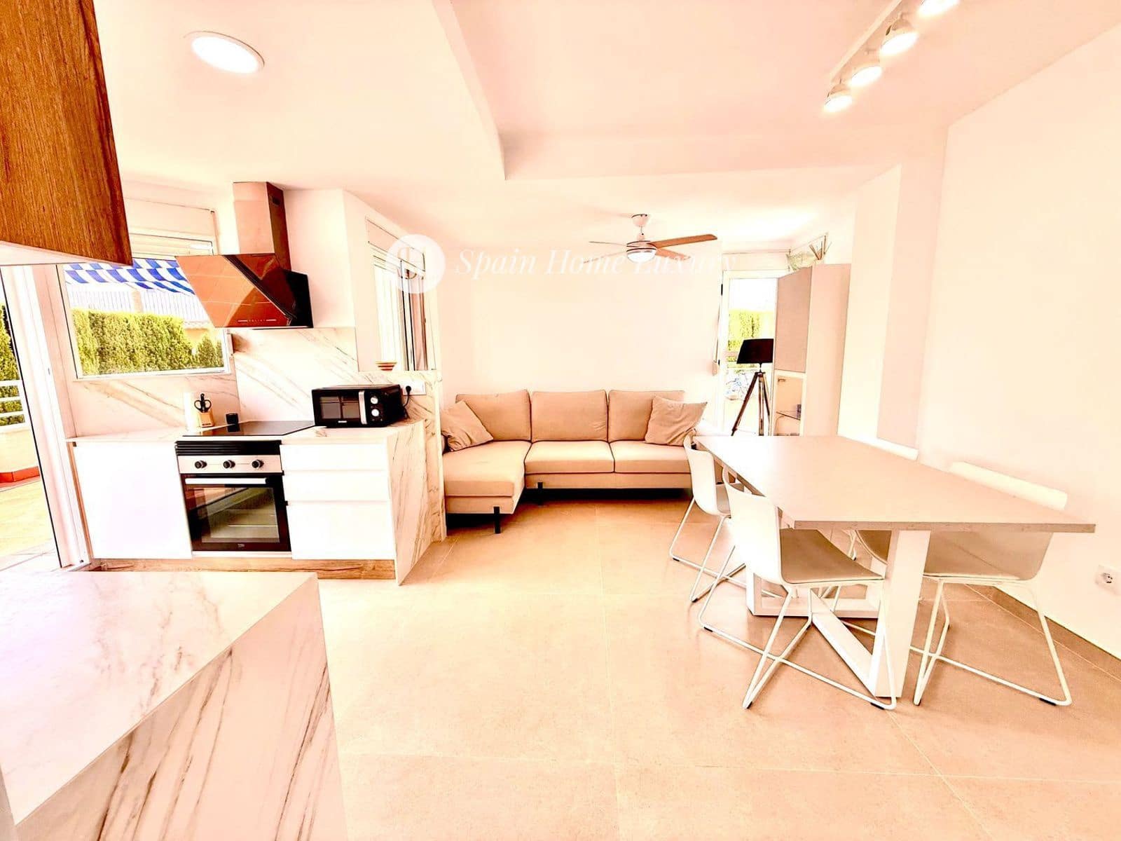 3 slaapkamer Flat te koop in Oliva met zwembad garage - € 335.000 (Ref: 9388514)