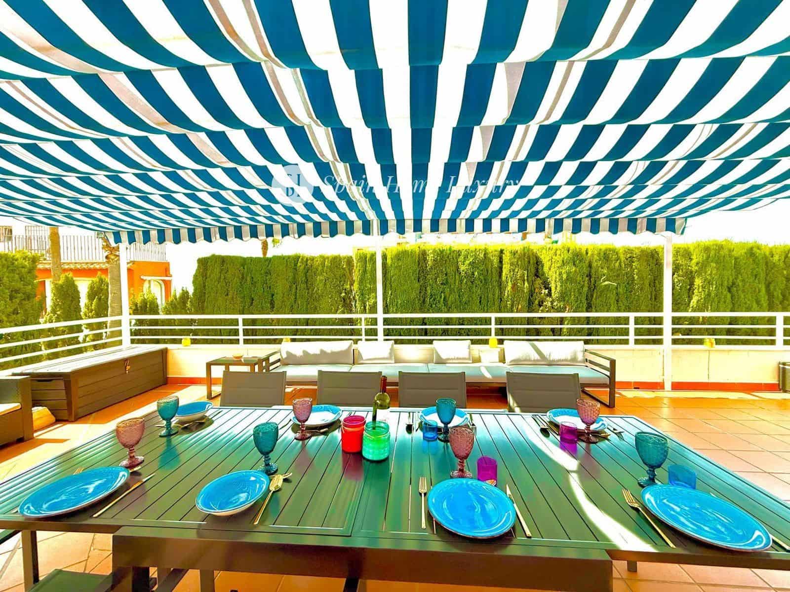 3 slaapkamer Flat te koop in Oliva met zwembad garage - € 335.000 (Ref: 9388514)