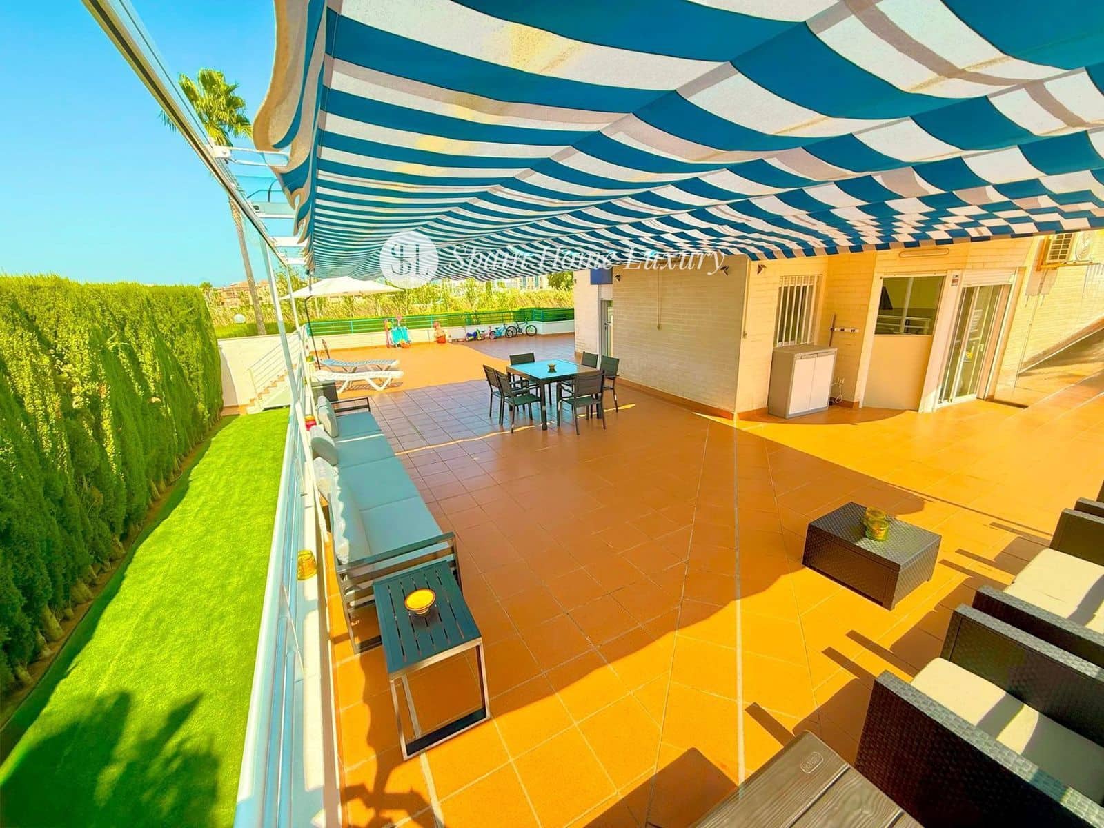 3 slaapkamer Flat te koop in Oliva met zwembad garage - € 335.000 (Ref: 9388514)