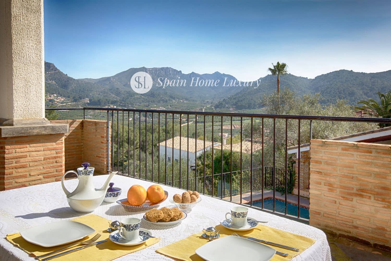 4 sypialnia Willa na sprzedaż w Alzira z basenem garażem - 600 000 € (Ref: 9388515)