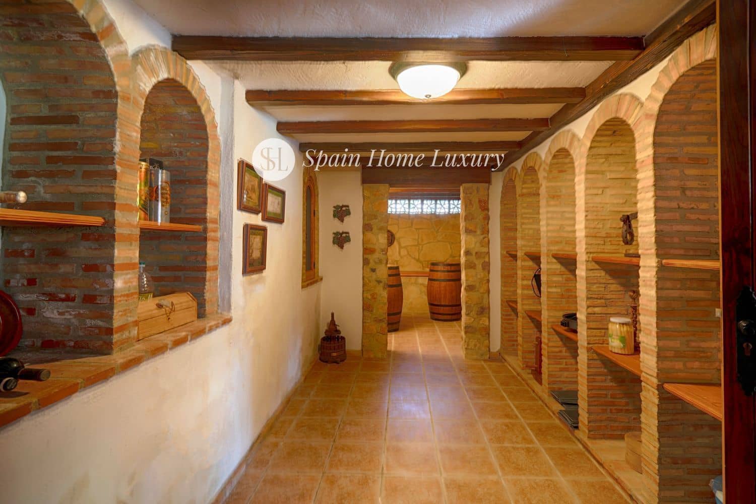 4 sypialnia Willa na sprzedaż w Alzira z basenem garażem - 600 000 € (Ref: 9388515)