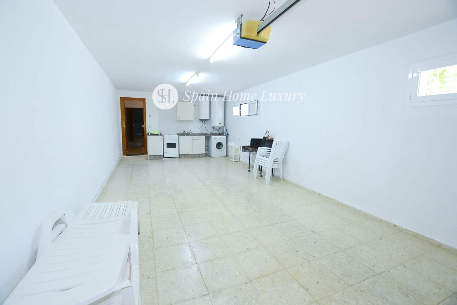 7 makuuhuone Huvila myytävänä paikassa Calpe / Calp mukana uima-altaan 
autotalli - 850 000 € (Ref: 9394048)