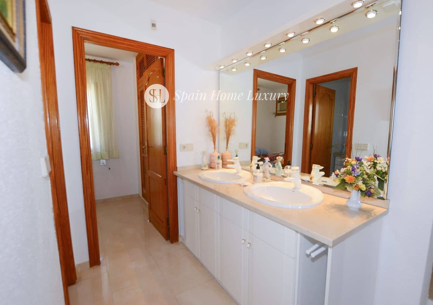 7 makuuhuone Huvila myytävänä paikassa Calpe / Calp mukana uima-altaan 
autotalli - 850 000 € (Ref: 9394048)