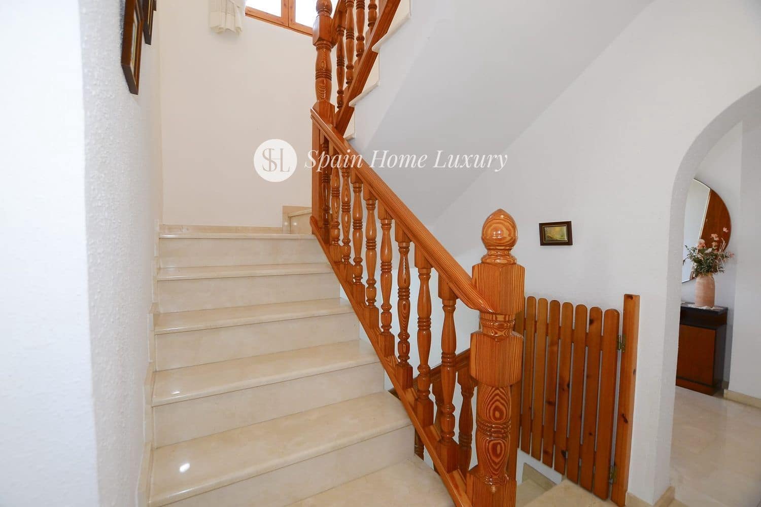 7 makuuhuone Huvila myytävänä paikassa Calpe / Calp mukana uima-altaan 
autotalli - 850 000 € (Ref: 9394048)