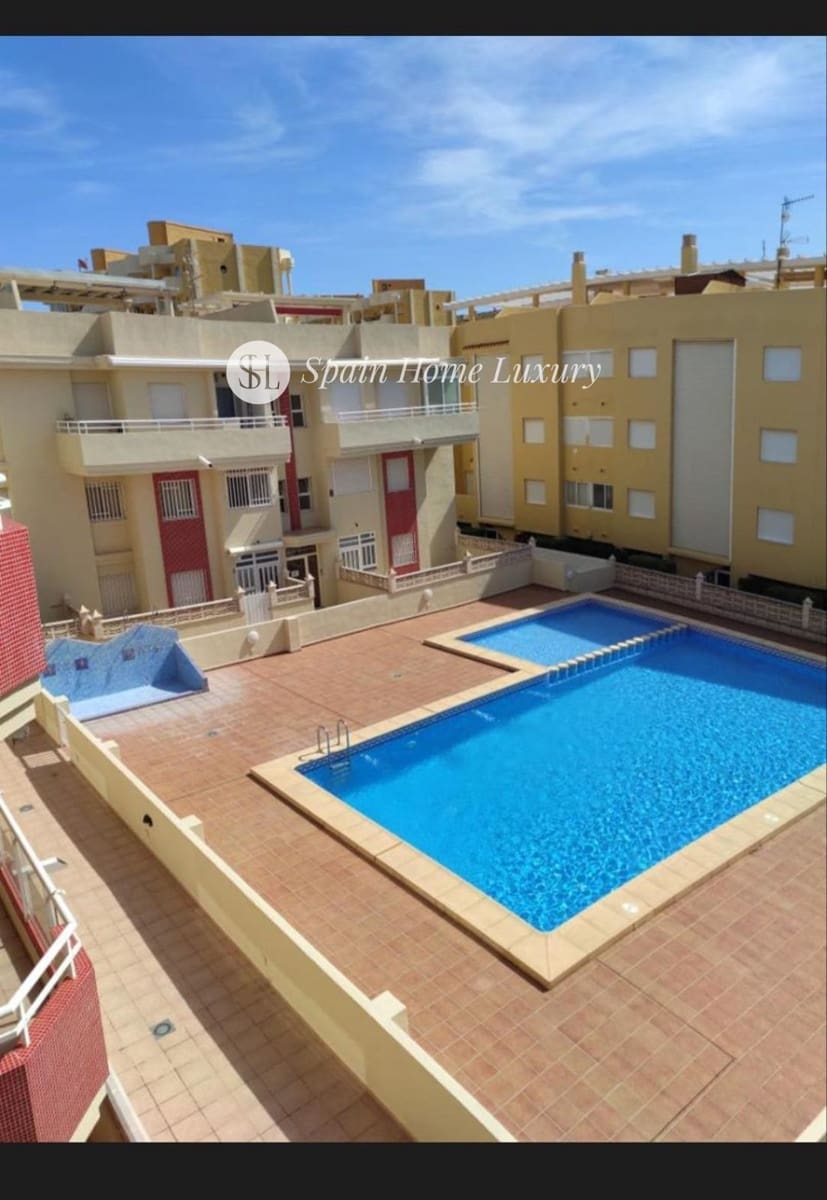 3 makuuhuone Kattohuoneisto myytävänä paikassa Xeraco mukana uima-altaan - 381 100 € (Ref: 9396318)