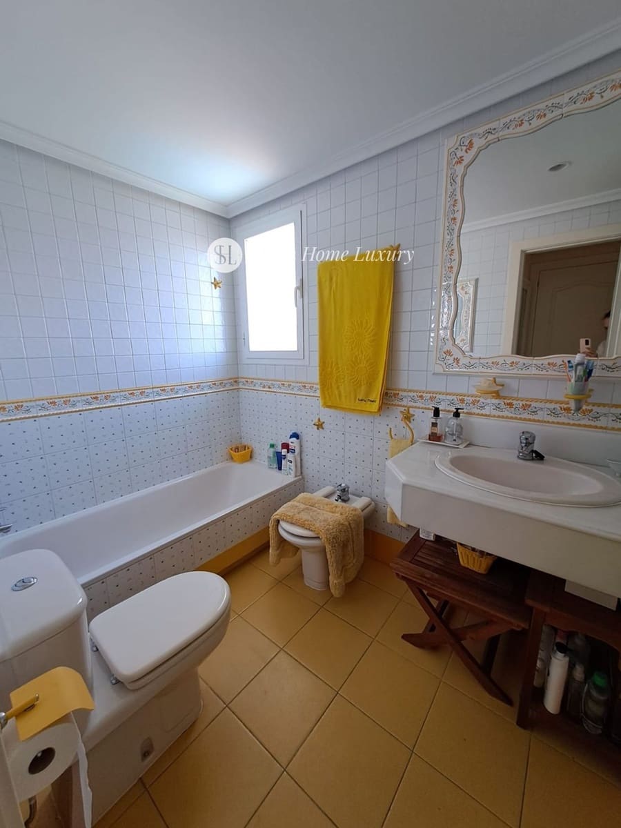 2 soveværelse Penthouse til salg i La Villajoyosa / Vila Joiosa med swimmingpool garage - € 525.000 (Ref: 9399974)