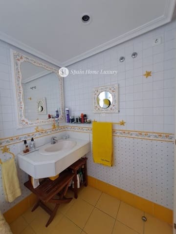 2 soveværelse Penthouse til salg i La Villajoyosa / Vila Joiosa med swimmingpool garage - € 525.000 (Ref: 9399974)