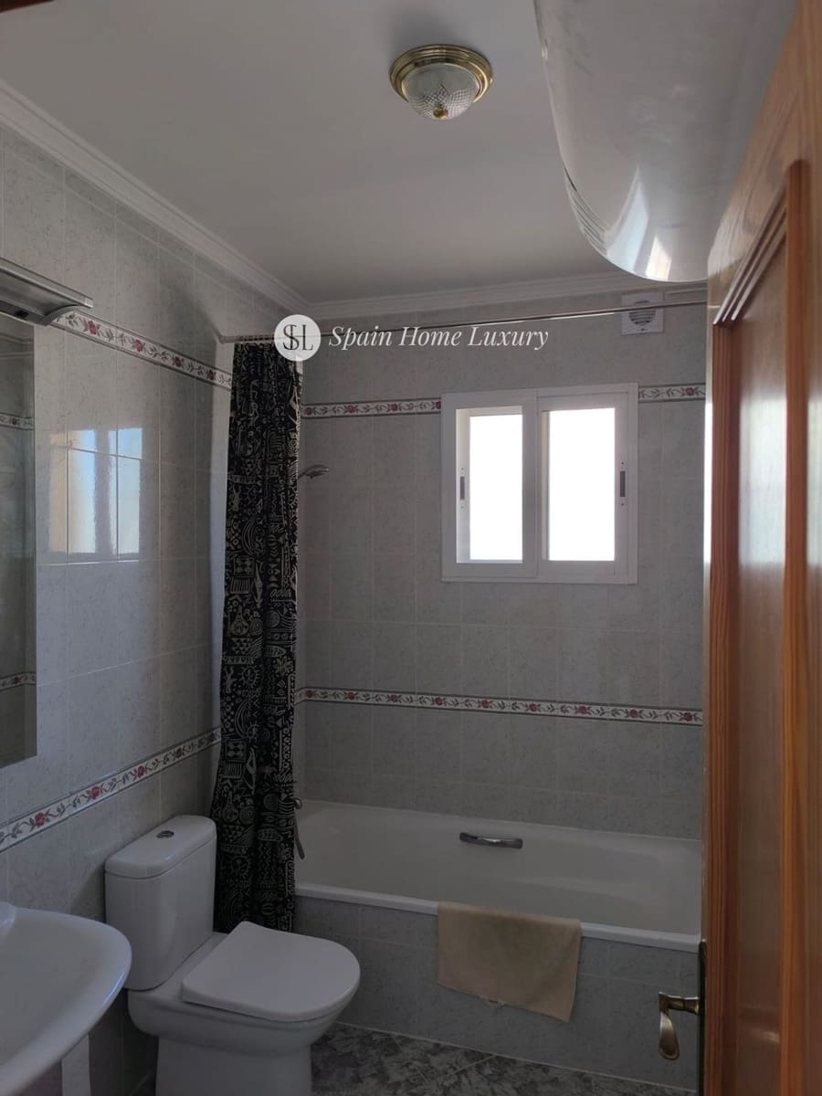 4 sypialnia Willa na sprzedaż w Calpe / Calp z basenem garażem - 716 000 € (Ref: 9404674)