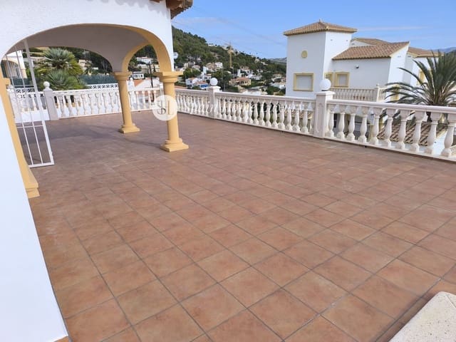 4 chambre Villa/Maison à vendre à Oltamar - Cucarres, Calpe / Calp avec piscine garage - 716 000 € (Ref: 9404674)