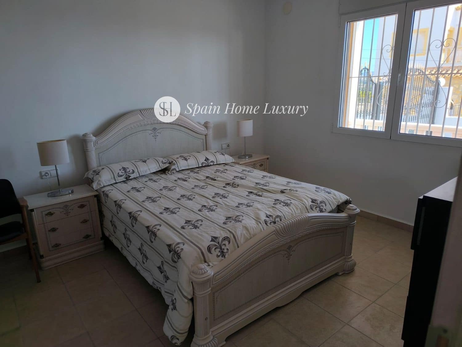 4 sypialnia Willa na sprzedaż w Calpe / Calp z basenem garażem - 716 000 € (Ref: 9404674)