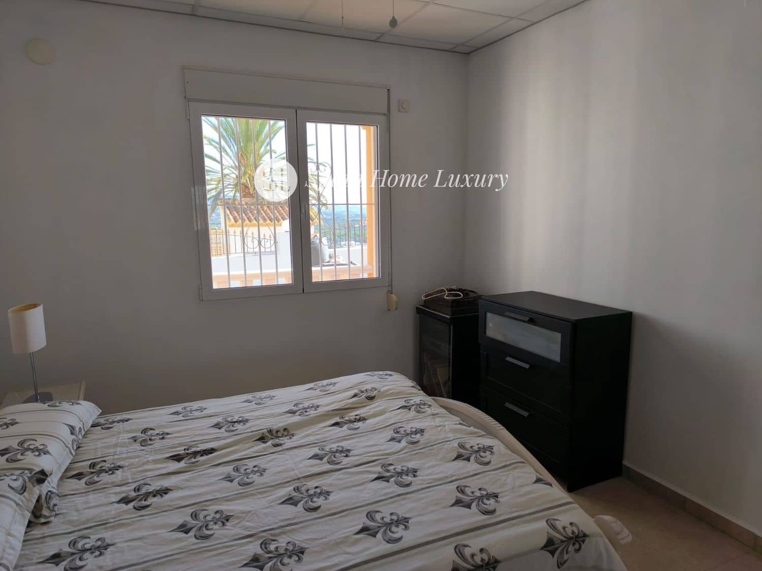 4 sypialnia Willa na sprzedaż w Calpe / Calp z basenem garażem - 716 000 € (Ref: 9404674)