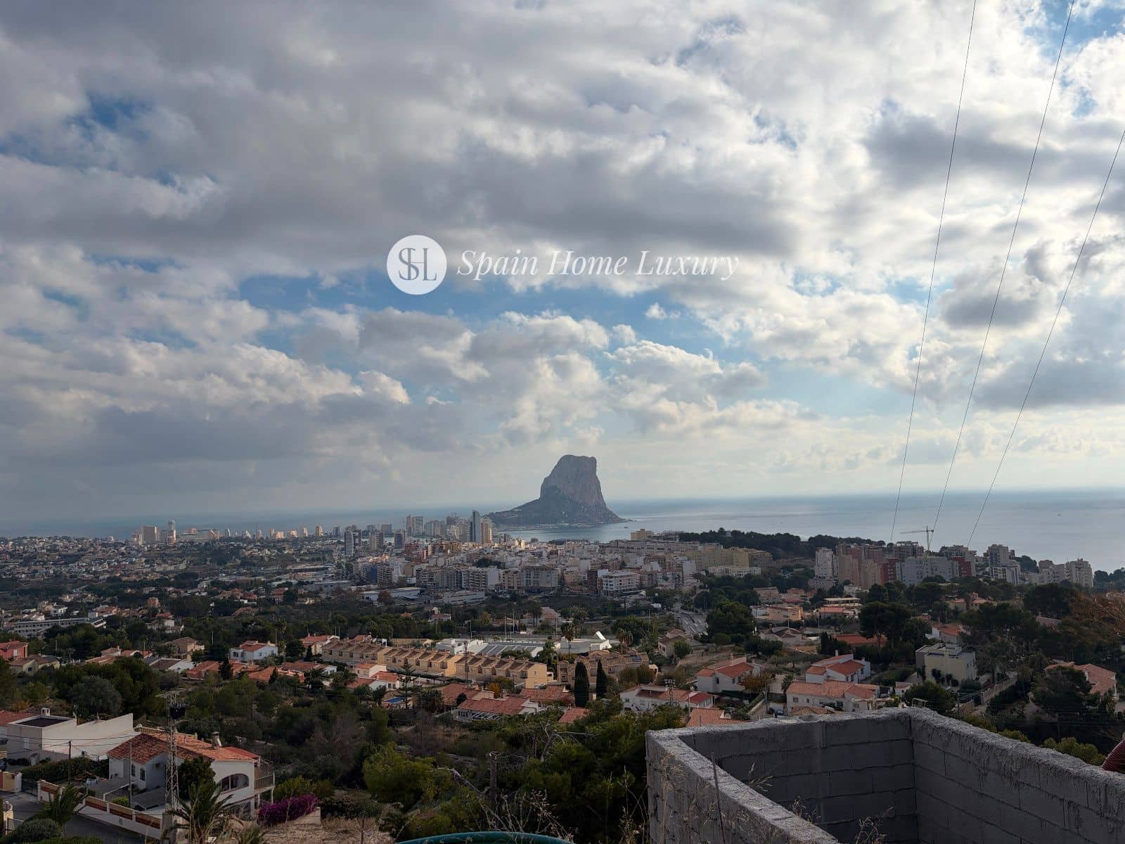 4 bedroom Villa for sale in Calpe / Calp with pool garage - € 716,000 (Ref: 9404674)