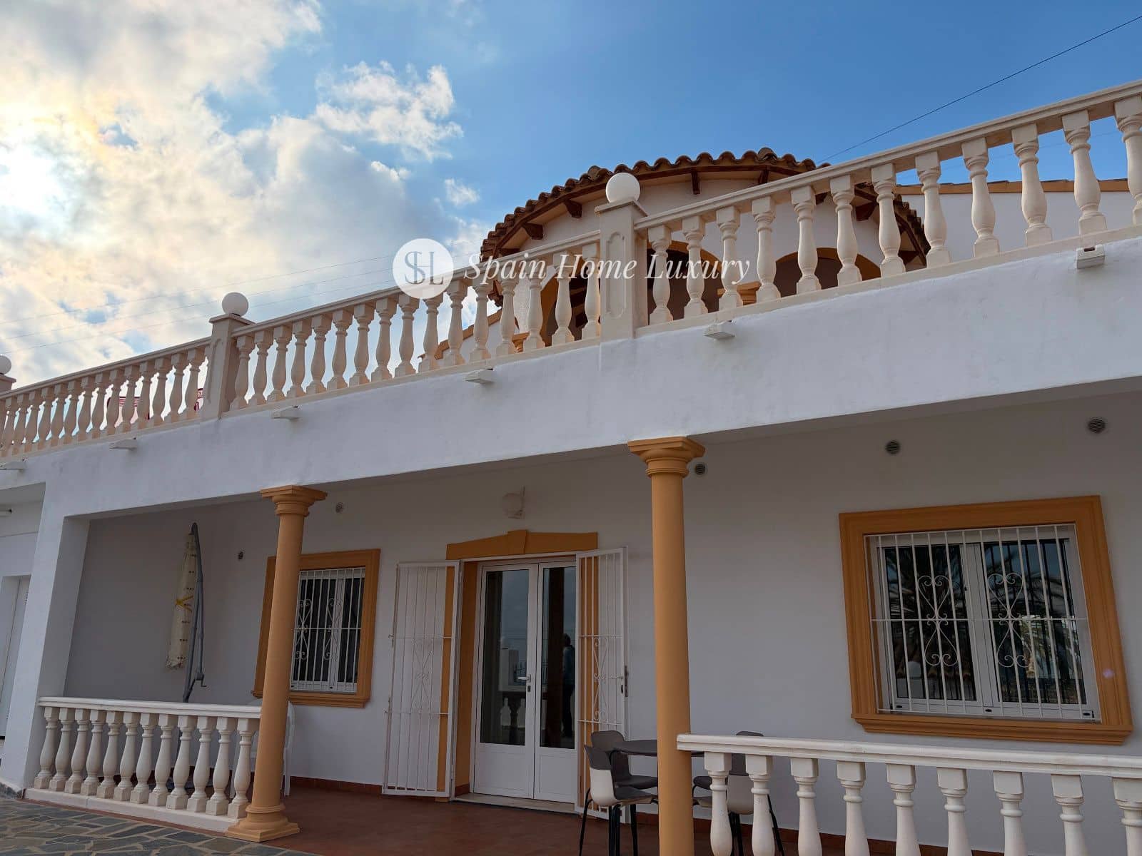 4 bedroom Villa for sale in Calpe / Calp with pool garage - € 716,000 (Ref: 9404674)
