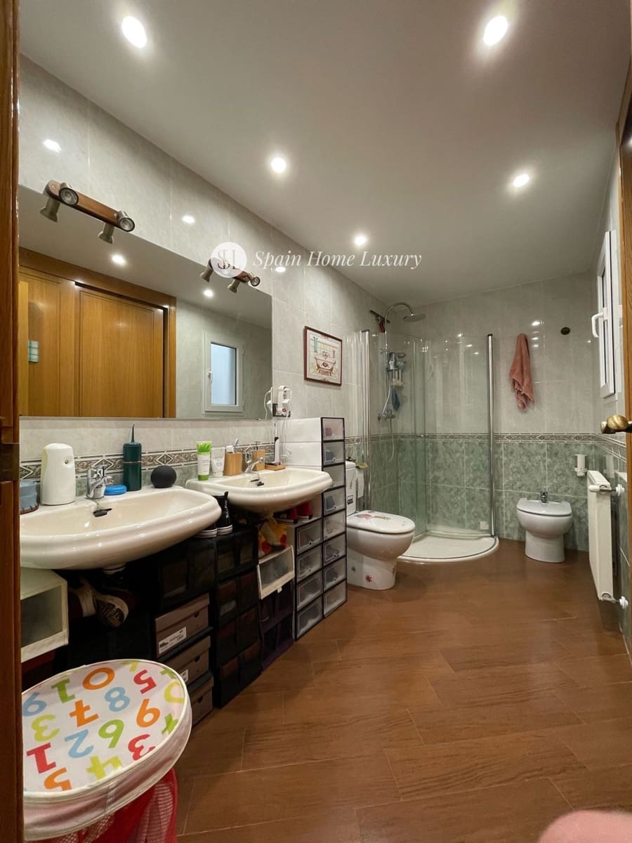 4 chambre Appartement à vendre à Calpe / Calp - 313 000 € (Ref: 9404675)