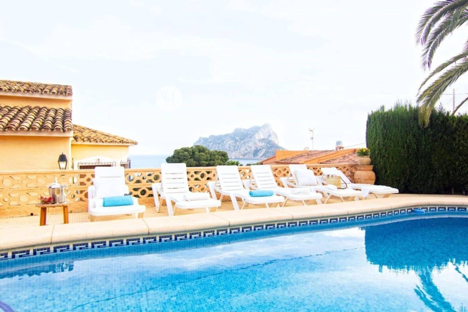 3 sovrum Villa till salu i Calpe / Calp med pool garage - 1 000 000 € (Ref: 9404677)