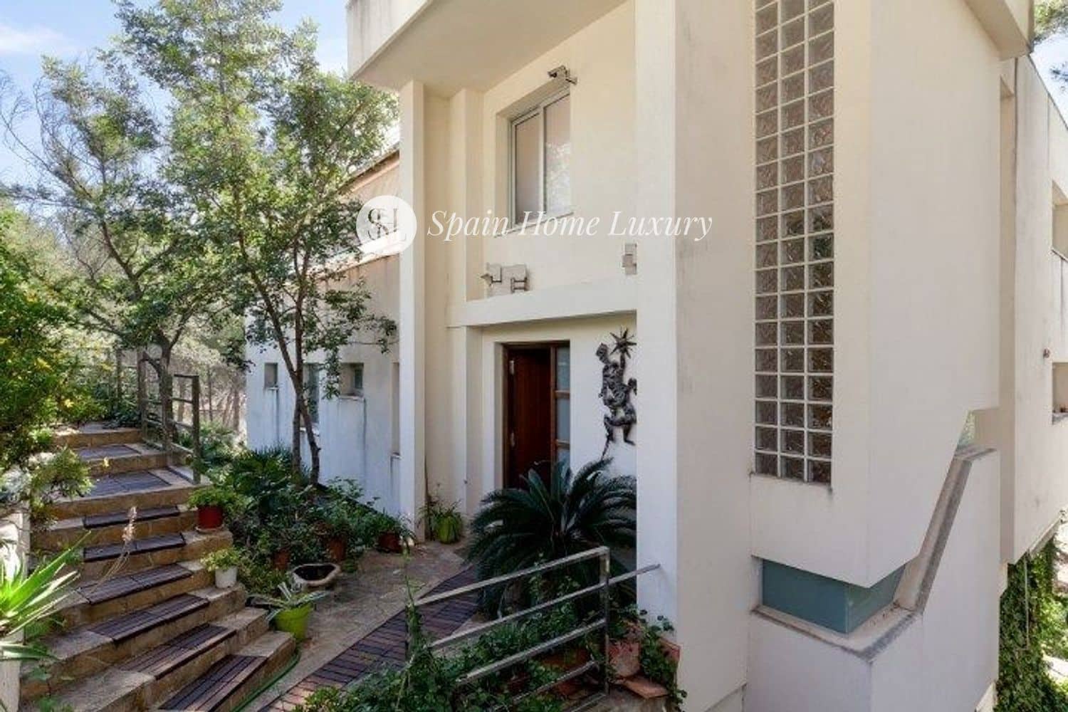 5 bedroom Villa for sale in Gandia with pool garage - € 596,000 (Ref: 9408185)