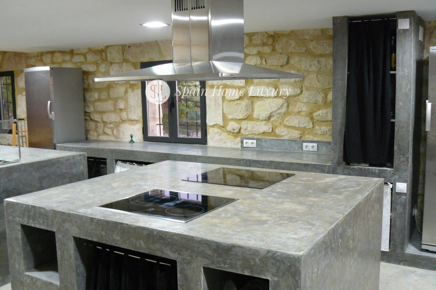 8 bedroom Villa for sale in Biar with pool - € 1,000,000 (Ref: 9408225)