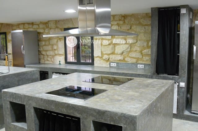 8 chambre Villa/Maison à vendre à Biar avec piscine - 1 000 000 € (Ref: 9408225)